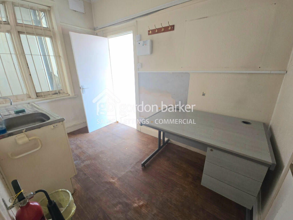 Additional image 7 of Wimborne Road, Bournemouth, Dorset, BH10