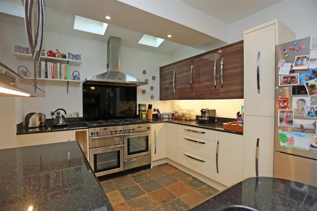 Additional image 11 of Tivoli Road, Brighton