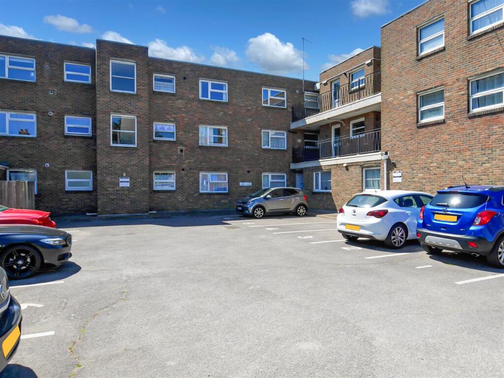 Additional image 11 of St. Catherines Road, Littlehampton