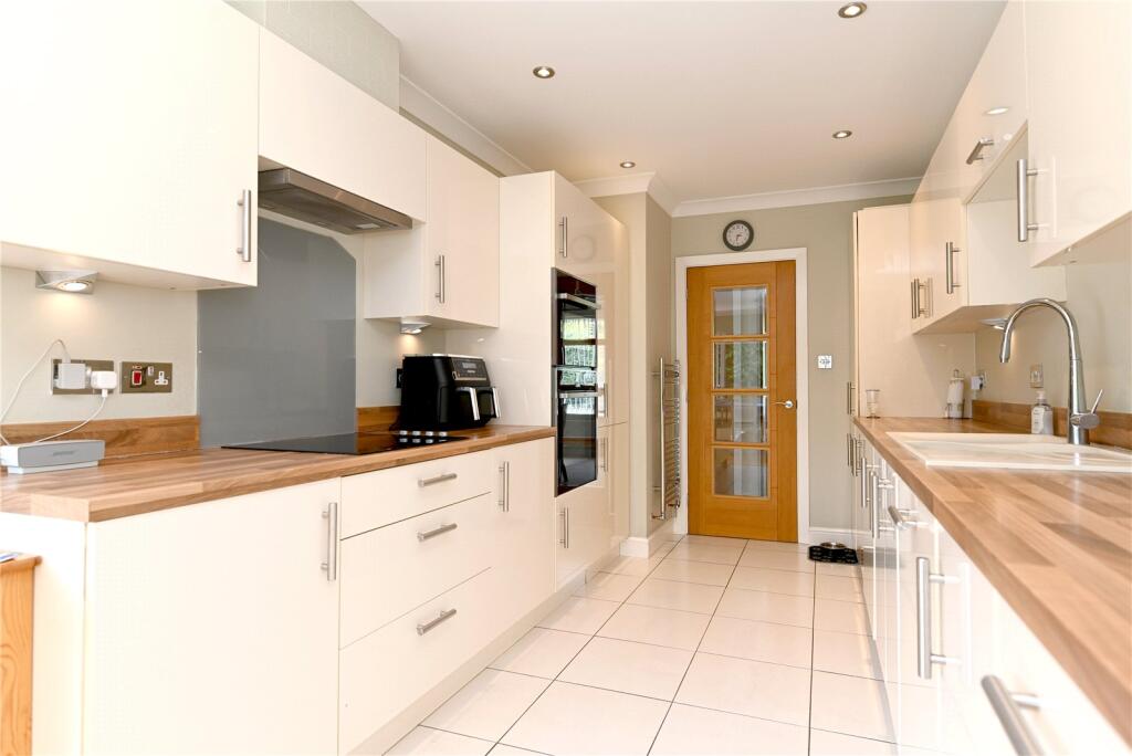 Additional image 3 of Greenfield Gardens, Barton on Sea, New Milton, Hampshire, BH25