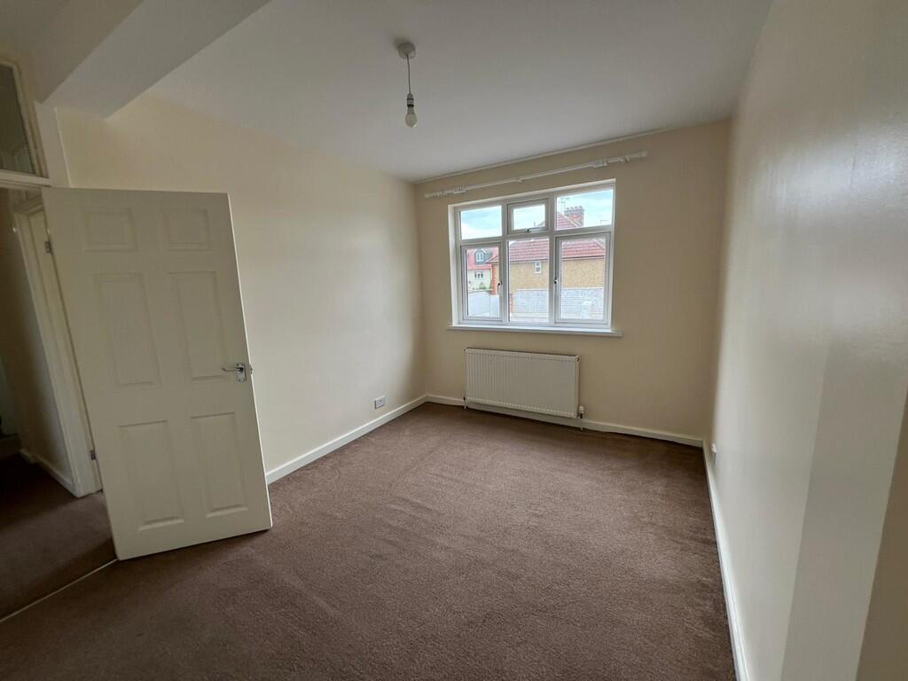 Additional image 5 of Farringdon House, St. Albans Road East