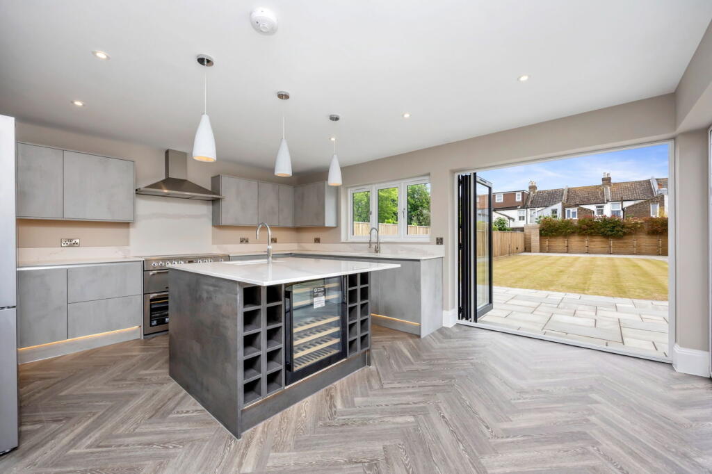 Additional image 6 of Homefield Road, Worthing, BN11 2HZ