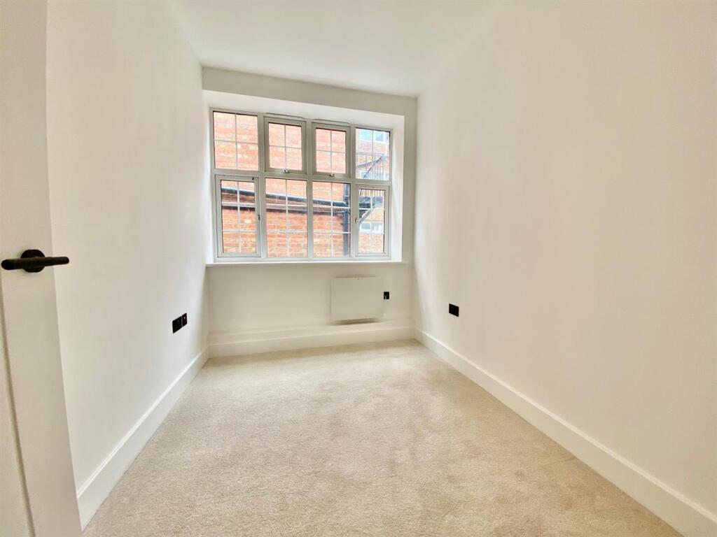 Additional image 7 of Liverpool gardens