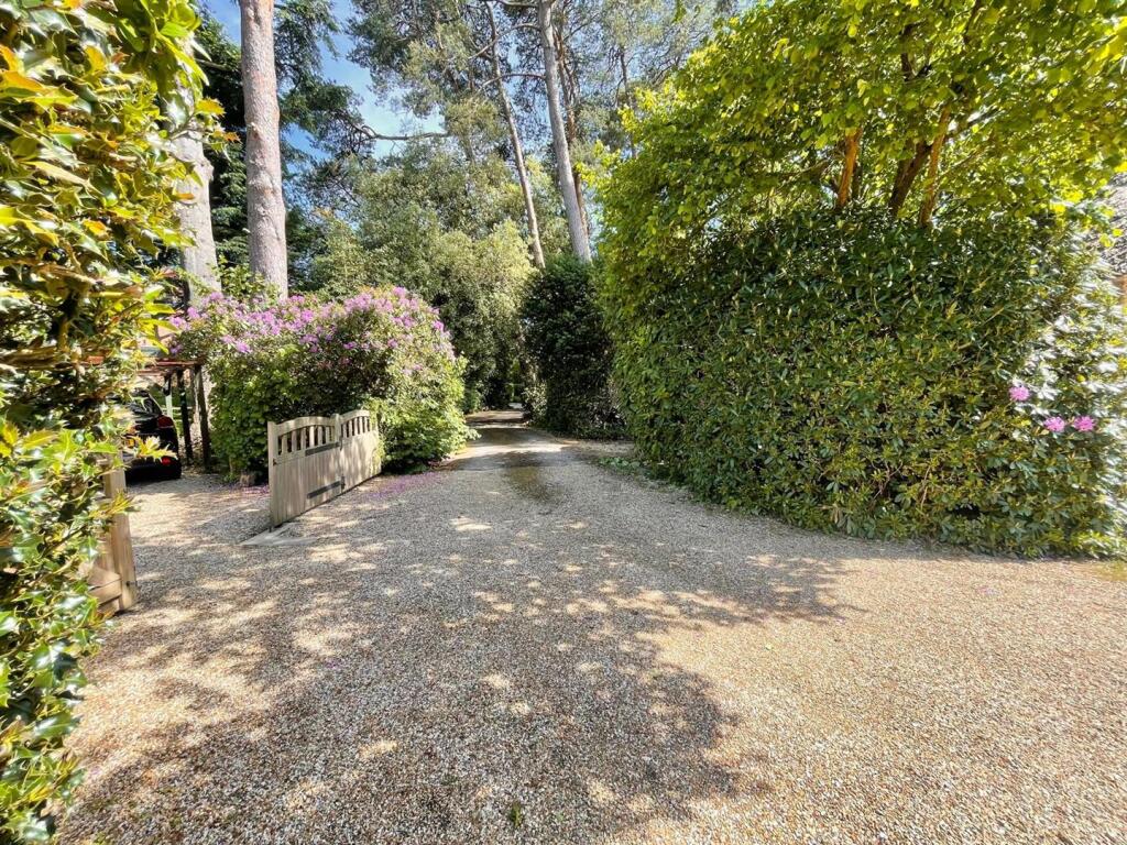 Additional image 3 of Moorlands Road, West Moors, Ferndown