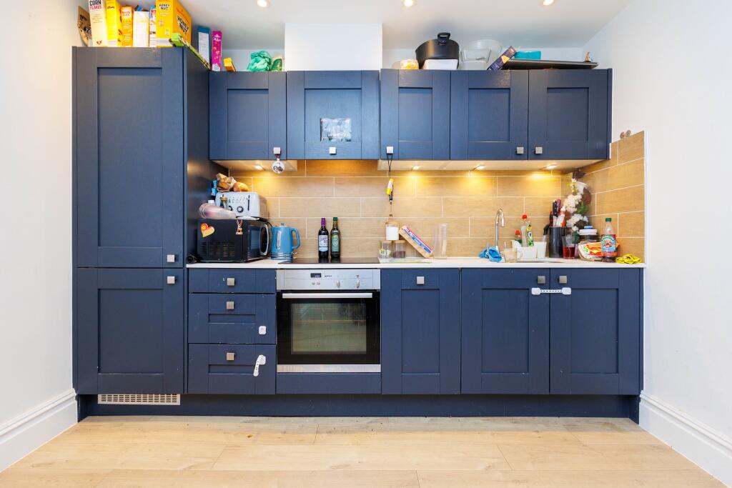 Additional image 2 of 70 Knyverton Road, Bournemouth,