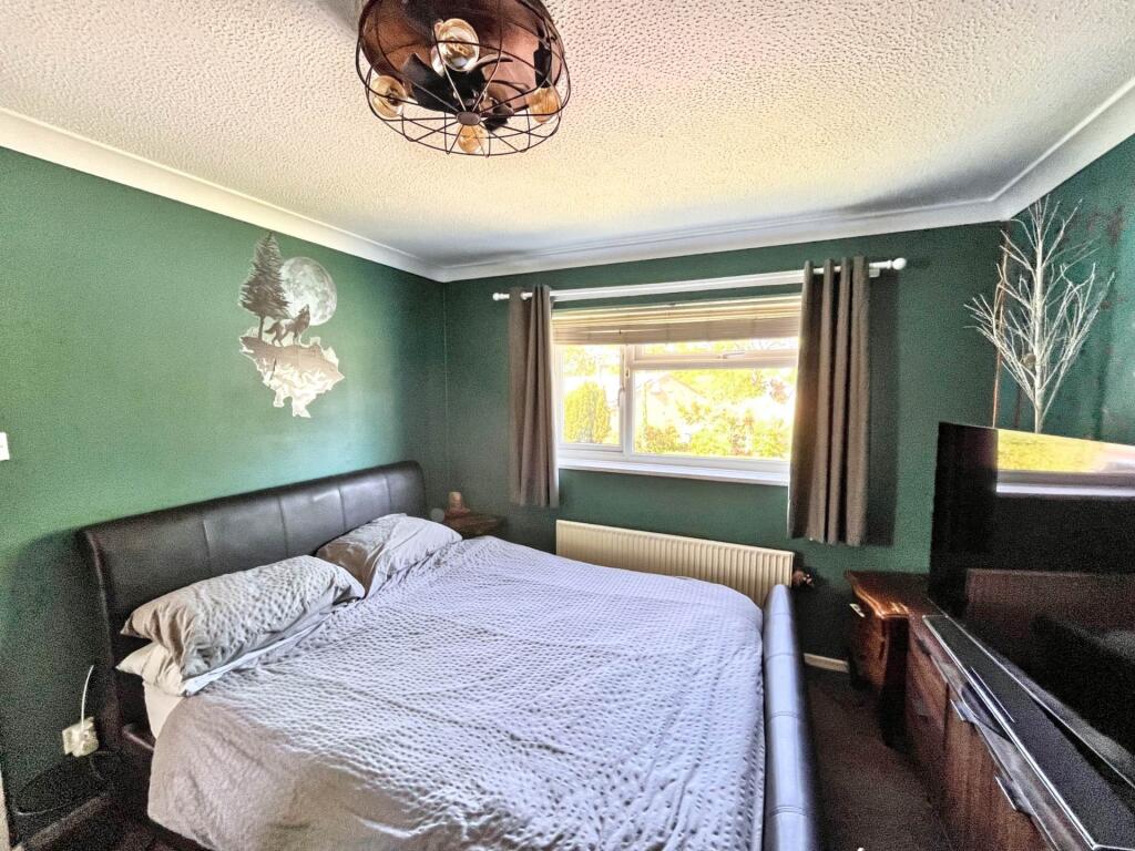 Additional image 14 of Barrow Way, Bournemouth * Close Castle Point *