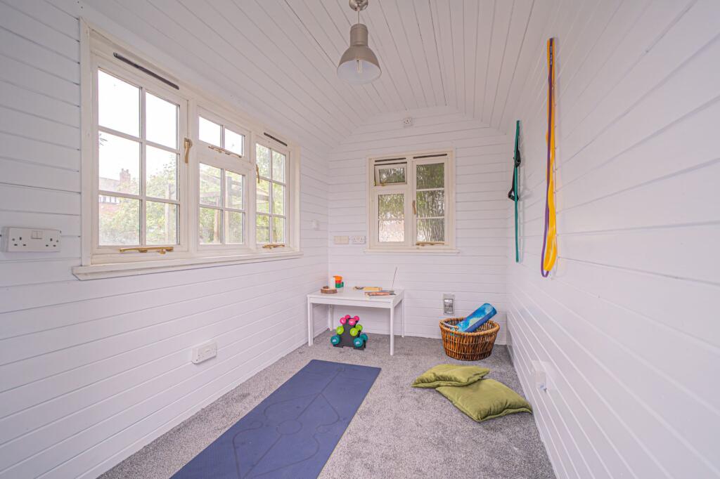 Additional image 25 of Station Road, Dorridge, B93