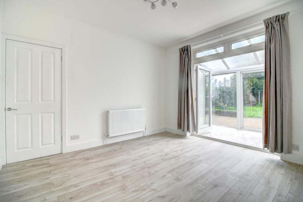 Additional image 9 of Hennings Park Road, Poole, BH15