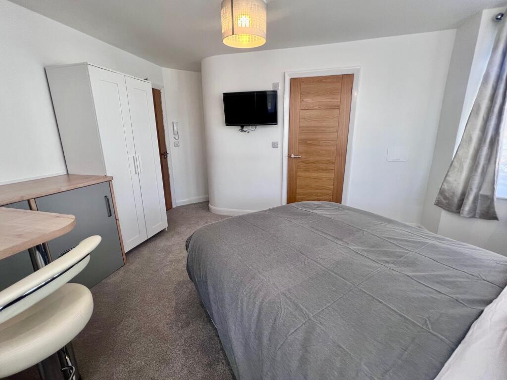 Additional image 9 of Wimborne Road - All bills included