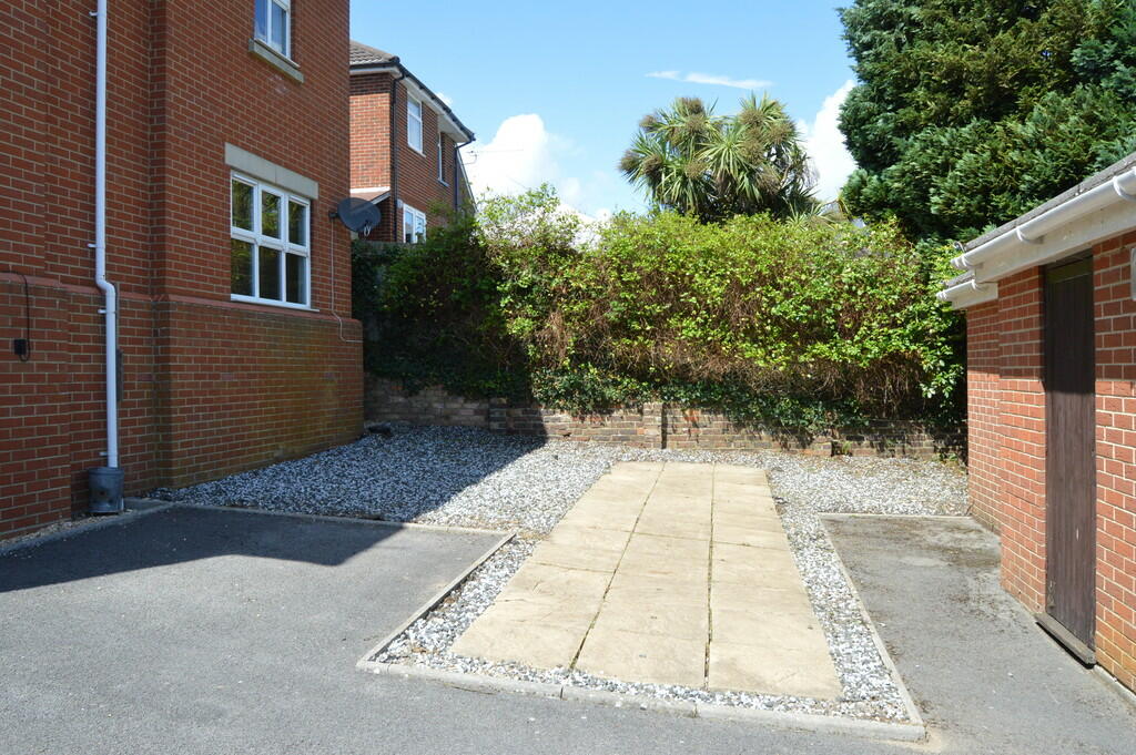 Additional image 4 of William Lodge, 60 Cranbrook Road