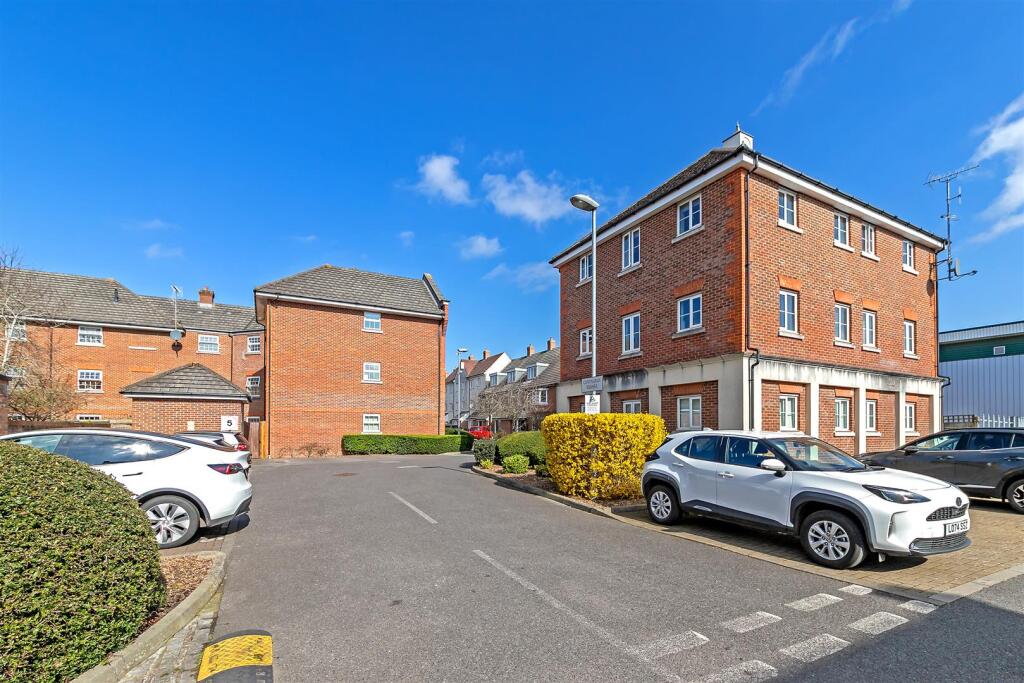 Additional image 18 of Centaurus Square, Curo Park Frogmore, St. Albans