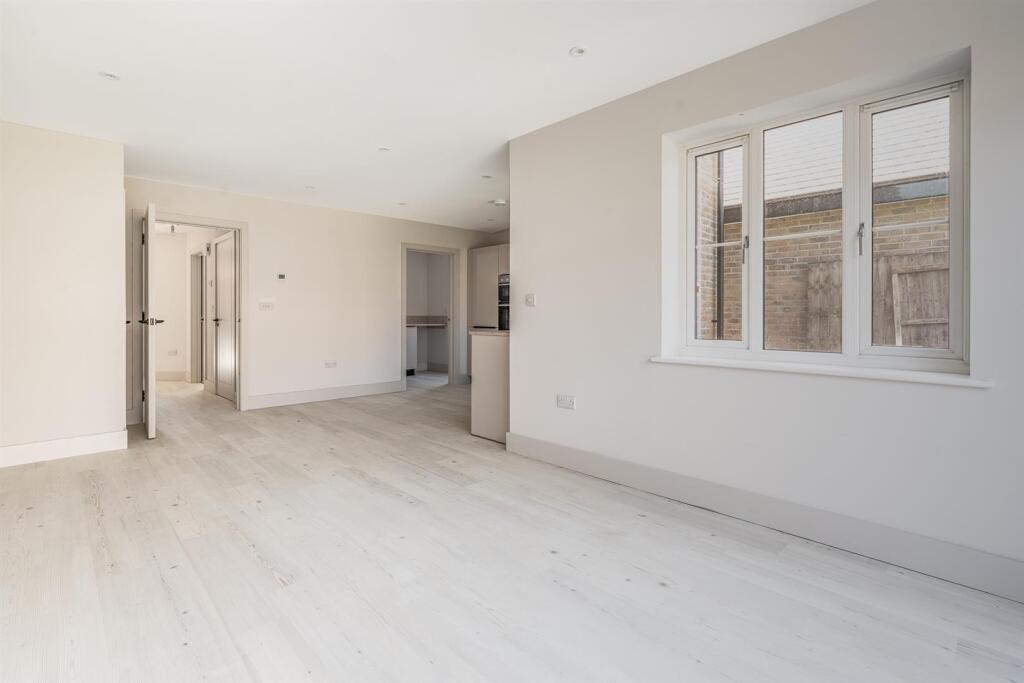 Additional image 6 of 9 Meadow Gate, Angmering