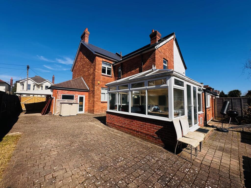 Additional image 30 of Richmond Wood Road, BOURNEMOUTH