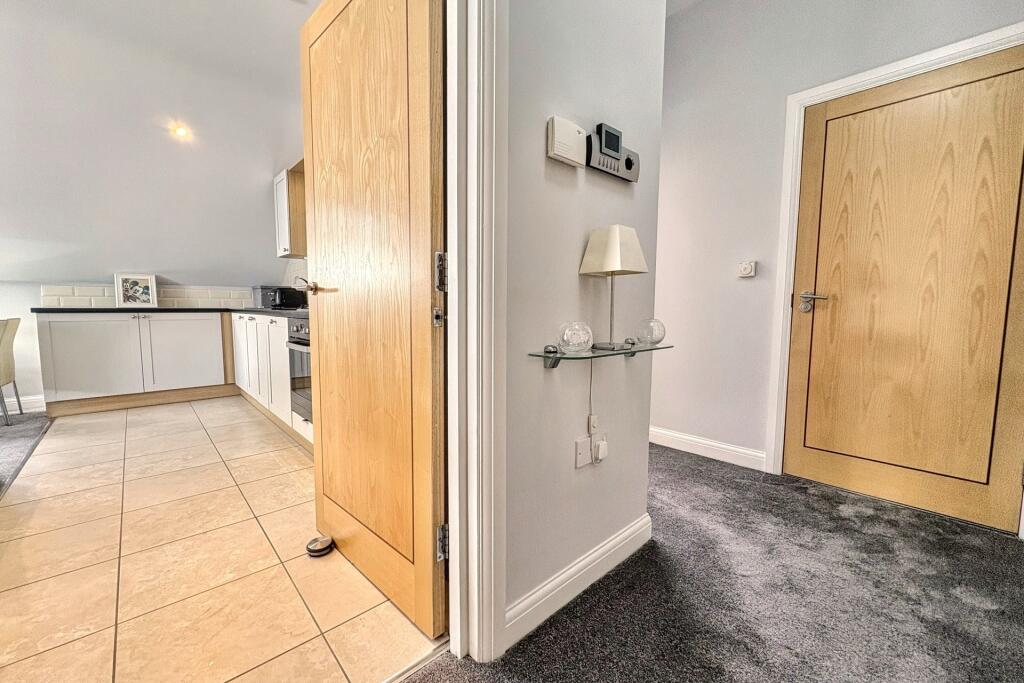 Additional image 9 of Broadstone