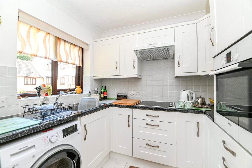 Additional image 5 of Lakeside Pines, Barrs Avenue, New Milton, Hampshire, BH25