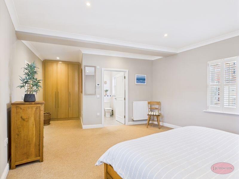 Additional image 18 of Town Centre