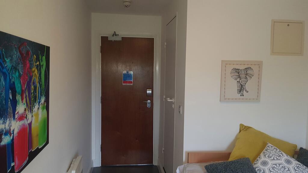 Additional image 13 of Longside Lane, Bradford, West Yorkshire, BD7 1SA