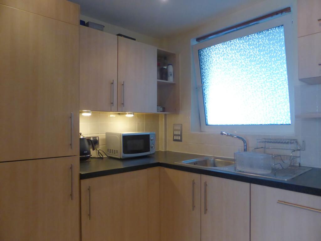 Additional image 17 of Sharpthorne Court - P1302