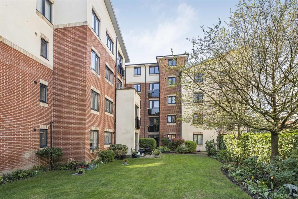 Additional image 18 of Poole Road, Bournemouth