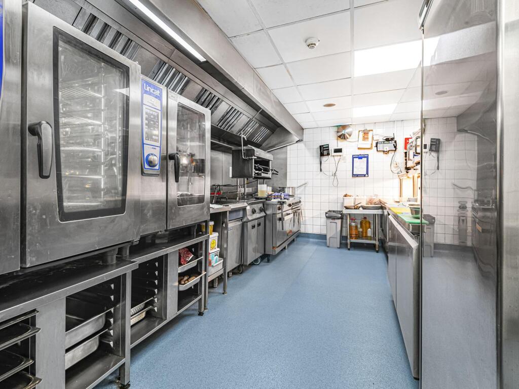 Additional image 7 of Queens Hotel Brighton, 1-3 Kings Road, Brighton, BN1 1NS