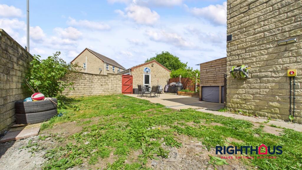 Additional image 19 of Braine Croft, Bradford, BD6