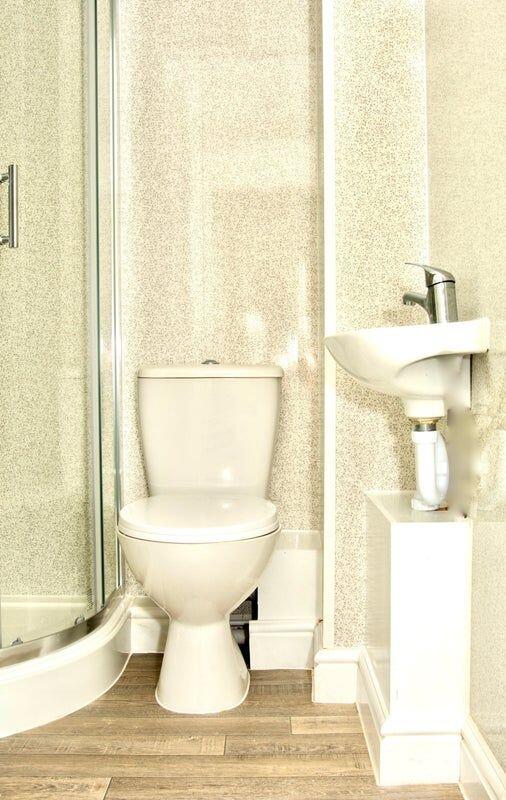 Additional image 7 of Room 3