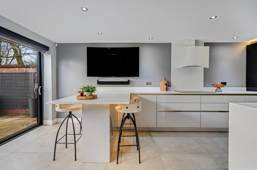 Additional image 8 of Greenmount Close, Heaton, BL1 5 – Exclusive Gated Home with a South-Facing Garden & Luxury Interiors