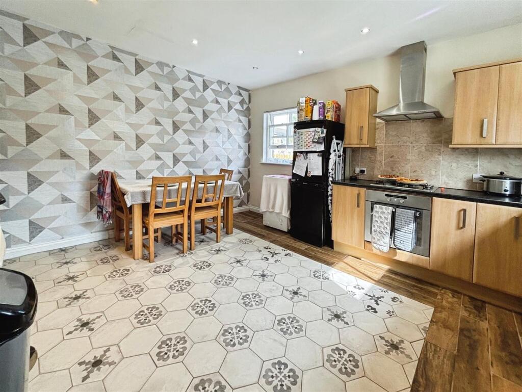 Additional image 22 of Wibsey Bank, Bradford, BD6 1AR