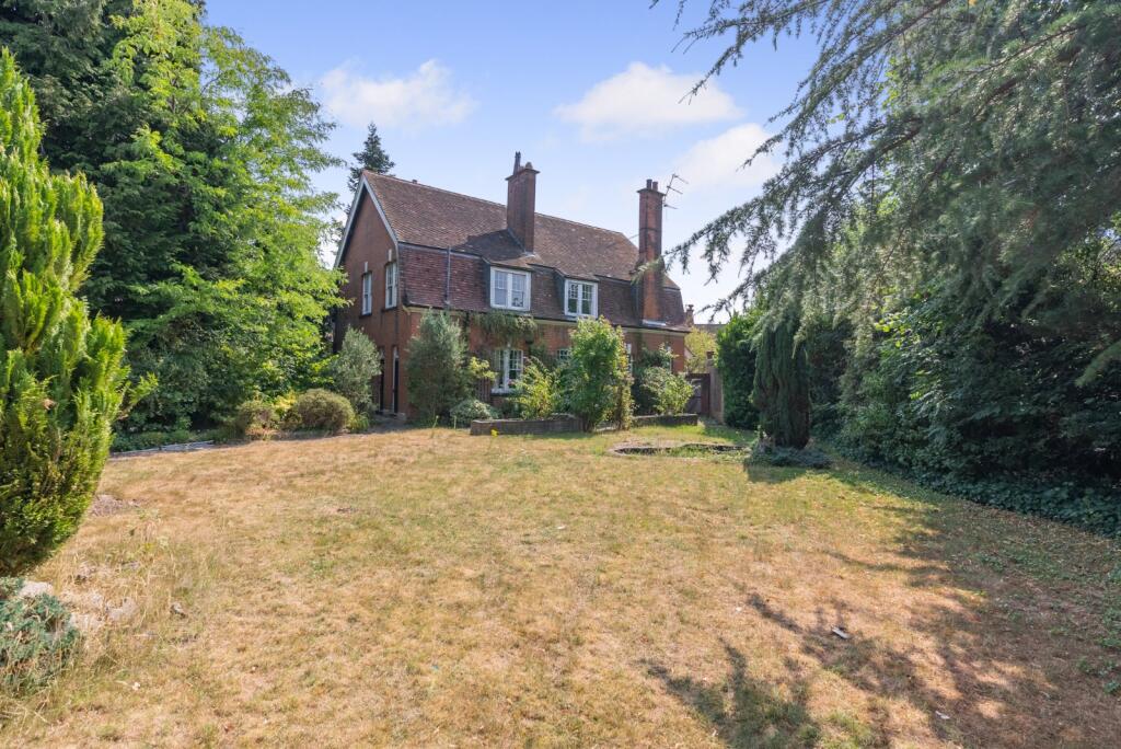 Additional image 31 of Battlefield Road, St. Albans, Hertfordshire