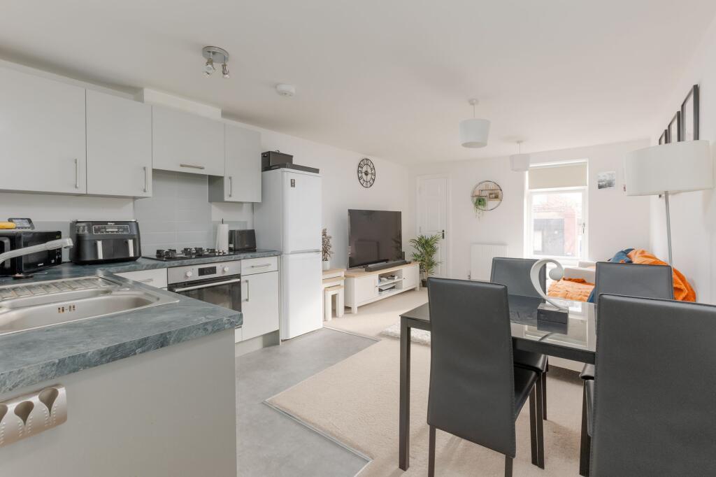 Additional image 4 of Cromwell Gardens, Bournemouth, BH5