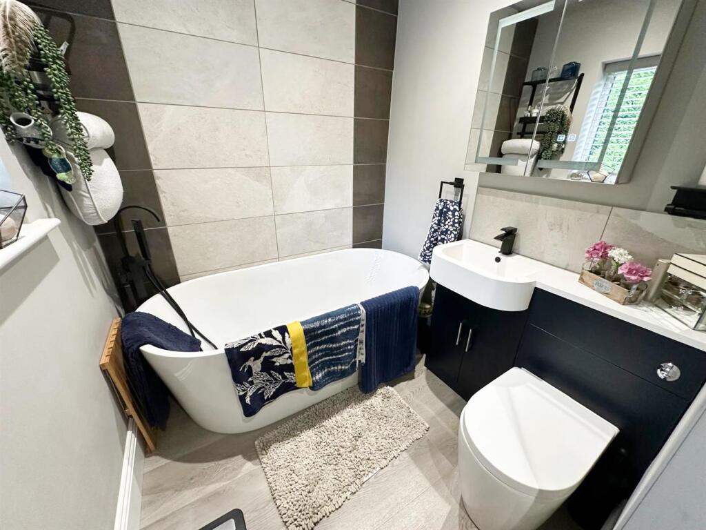 Additional image 20 of Ladymead, Glenlyon Avenue, Keighley