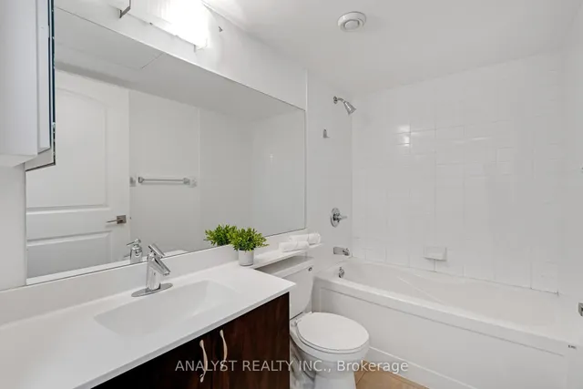 Additional image 11 of 55 De Boers Dr Unit 203