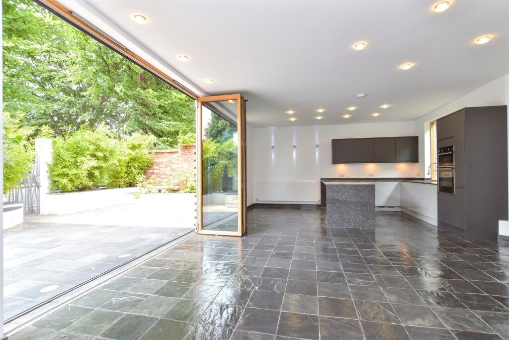 Additional image 4 of Southdown Road, Brighton, East Sussex