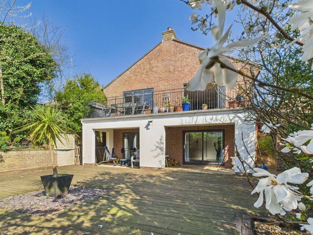 Additional image 21 of The Compts, Peacehaven