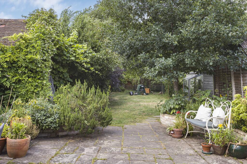 Additional image 17 of The Cottages, Pottersheath Road, Welwyn, AL6