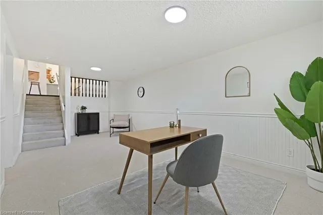 Additional image 23 of 5 Uxbridge Cres