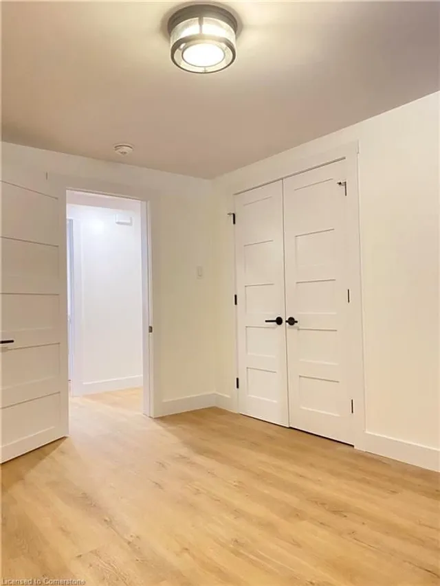 Additional image 2 of 79 Inwood Cres