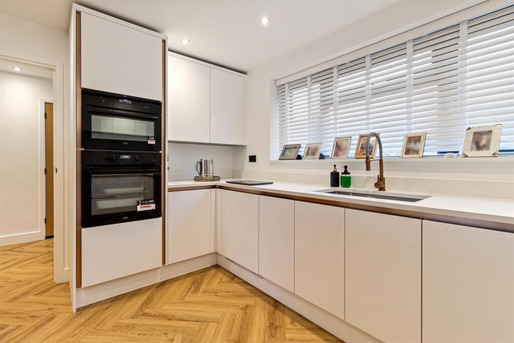 Additional image 4 of Maytree Close, Angmering, Littlehampton