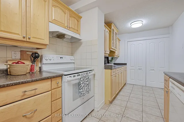 Additional image 10 of 55 Huntingdale Blvd Unit 1801