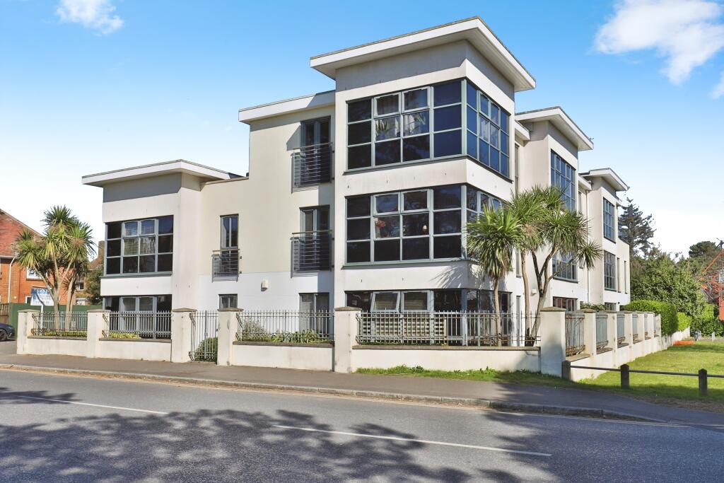 Additional image 12 of Kings Park Drive, BOURNEMOUTH, Dorset, BH7