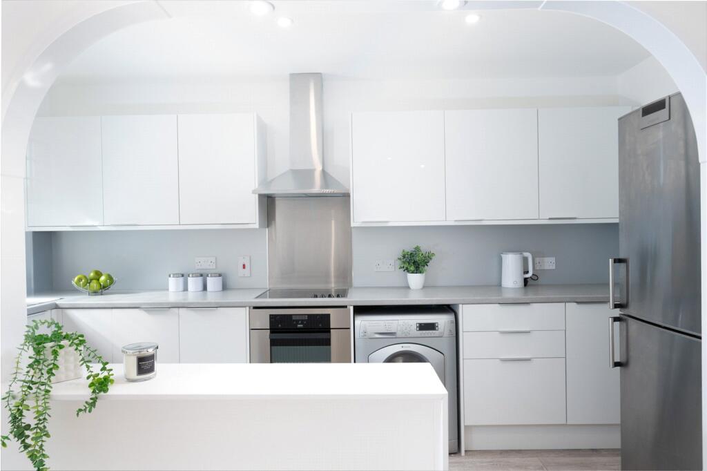 Additional image 8 of Flat 2, 1 Netherby House, Cults, Aberdeen, AB15 9HL