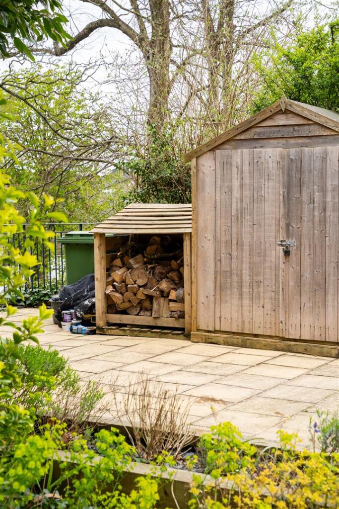 Additional image 46 of Surrenden Crescent, Brighton