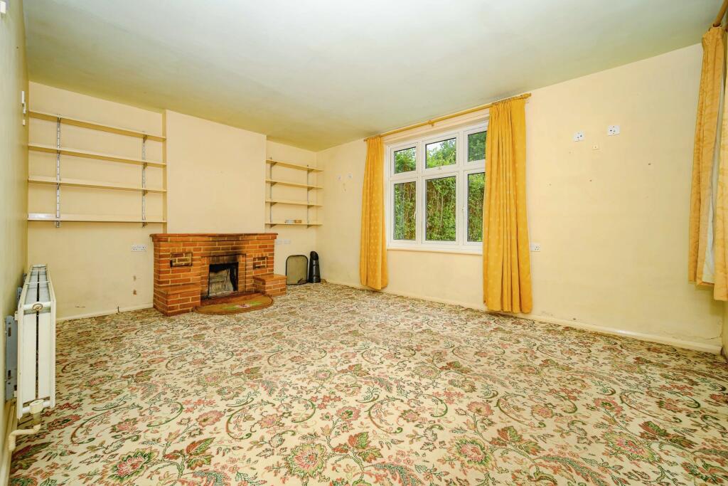 Additional image 13 of Luton Road, Harpenden, AL5