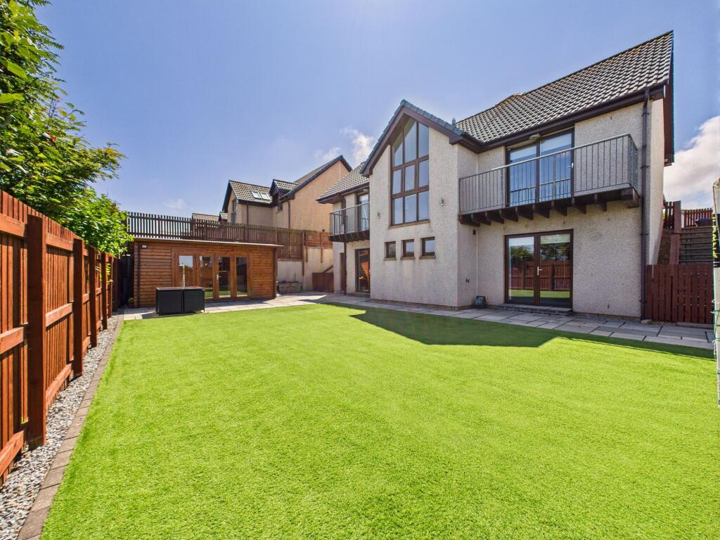 Additional image 26 of Ewen Crescent, Macduff, AB44