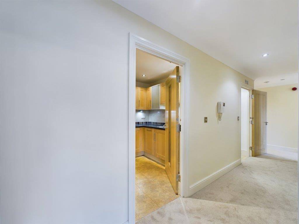 Additional image 8 of 12 Francis House 60 Manor Road, Solihull B91 2BL