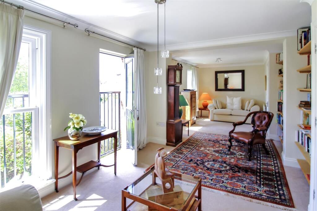 Additional image 11 of Surrey Street, Littlehampton