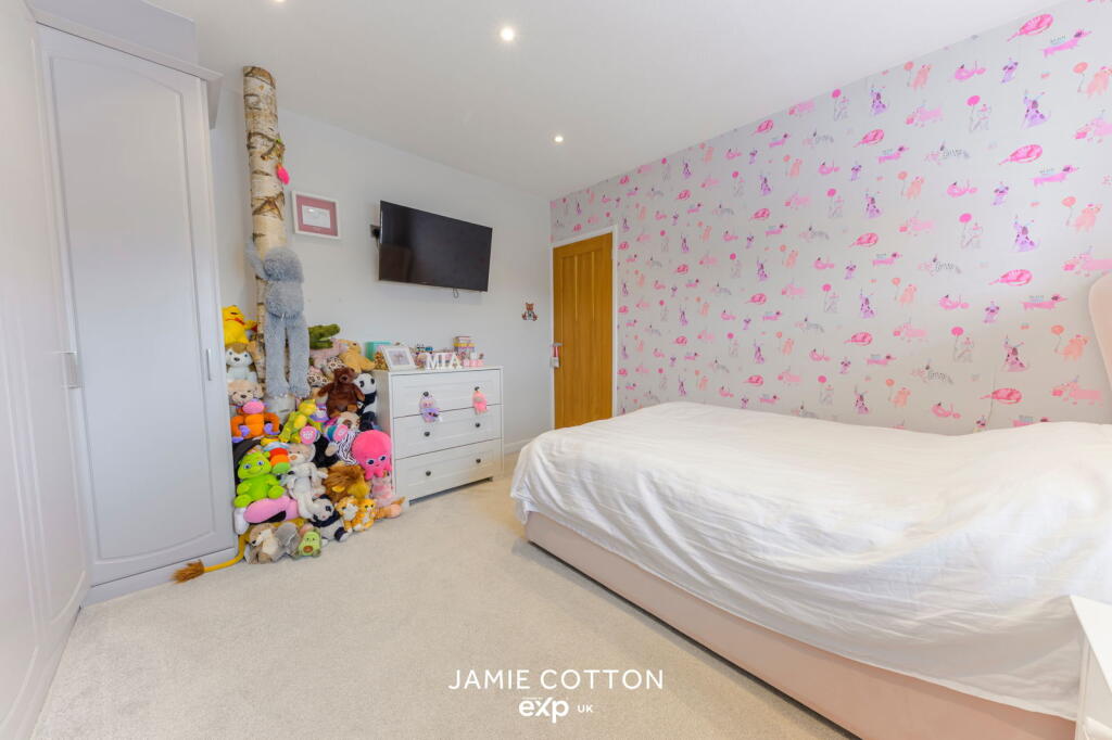 Additional image 20 of Hollybank Grove, Halesowen, B63 1BT