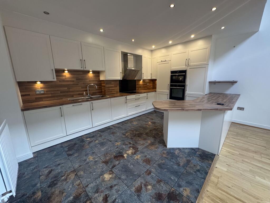 Additional image 4 of Wallsuches, Horwich, Bolton, BL6