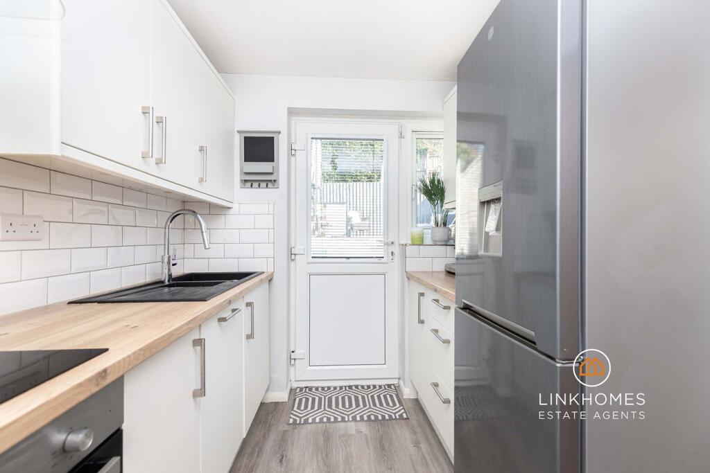 Additional image 11 of Hooke Close, Poole, BH17