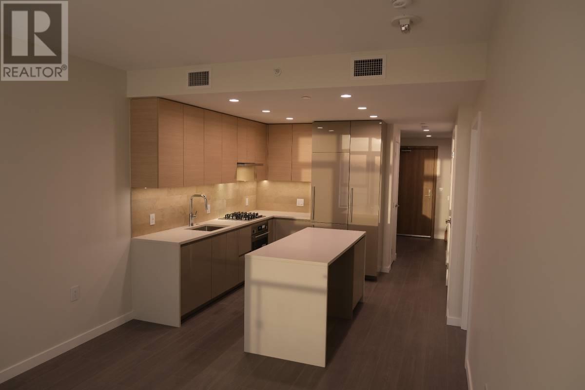 2108 GILMORE AVENUE|Burnaby, British Columbia V5C6A7